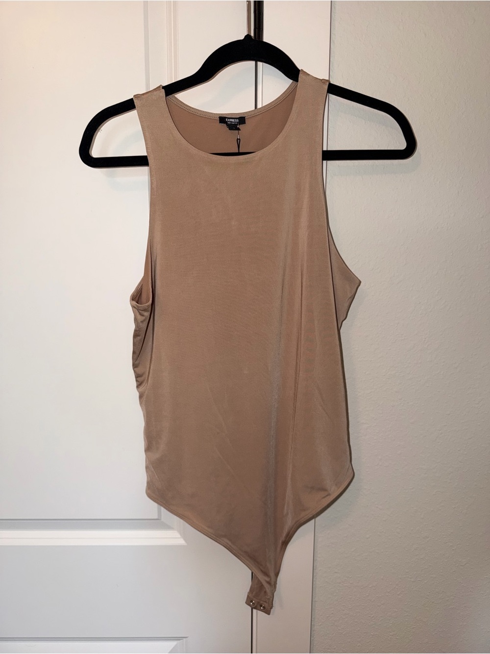 Express Sleeveless Bodysuit in Beige Taupe